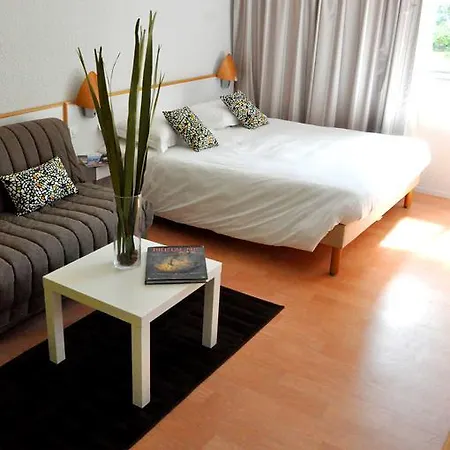 Lorient Résidence Apartahotel 3*